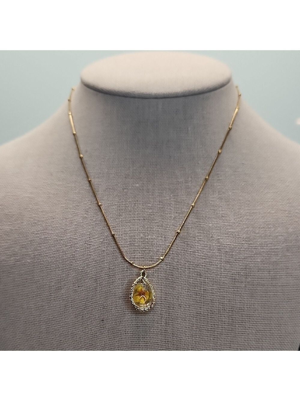Elegant 18k Gold Plated Stainless Steel Satelite Necklace, Yellow Flower Pendant